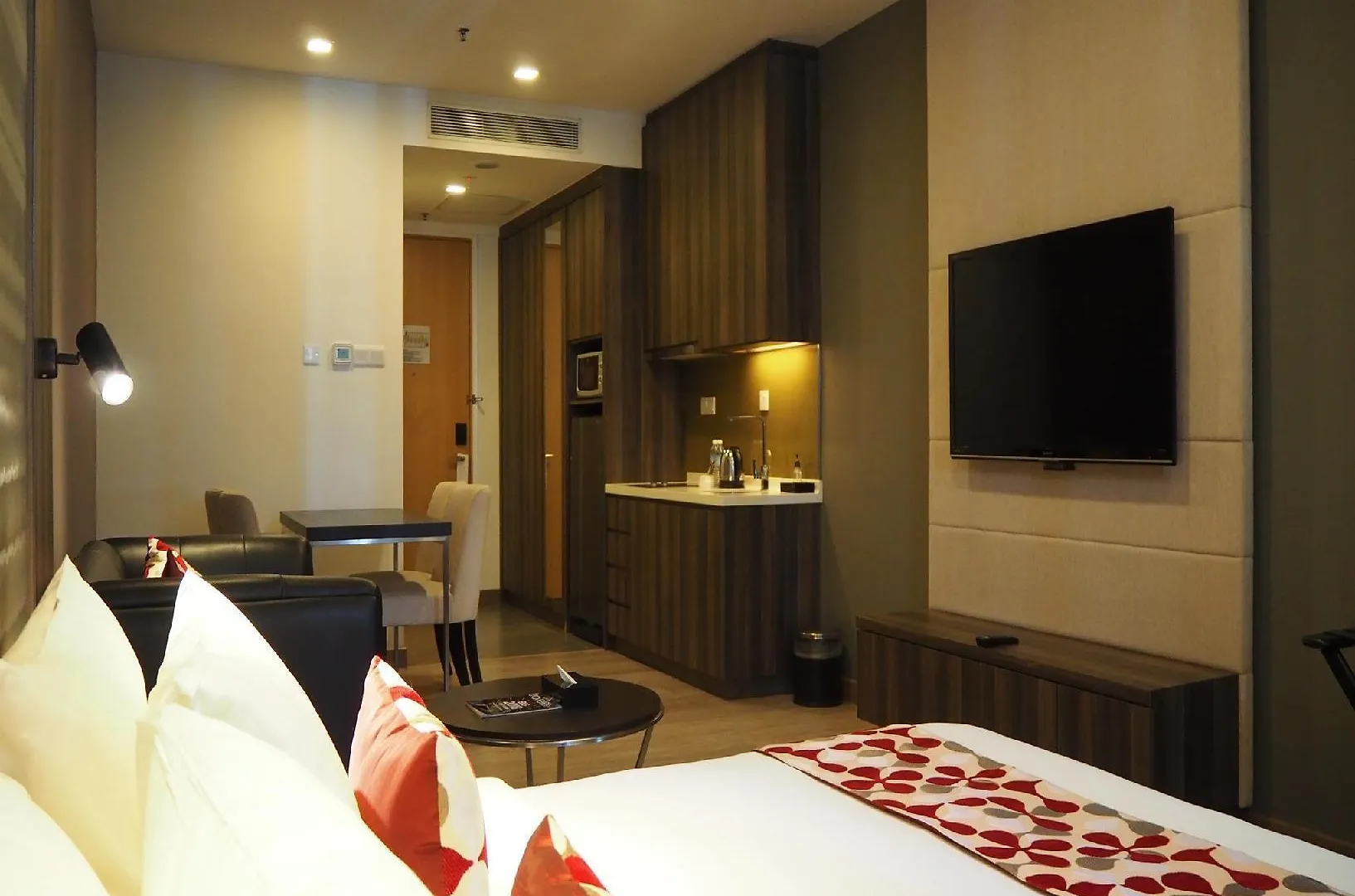 Hotel Ramada Suites By Wyndham Kuala Lumpur City Centre